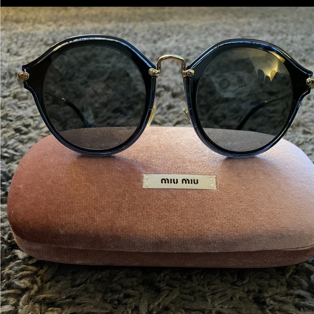 Miu Miu Women's SMU51S SMU/51S Fashion Sunglasses - used only twice.